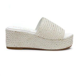 Beach by Matisse White Peony Platform Sandal